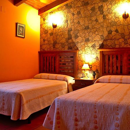בית הארחה Abiego 	Casa Oliva La Bodegueta מראה חיצוני תמונה